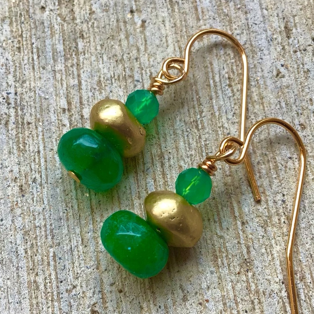 Artisan Sundance charm Emerald Earrings